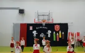 Ślubowanie i pasowanie na uczni&oacute;w klasy pierwszej PSP w Godowie 33