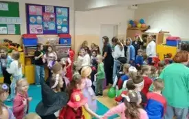 Międzynarodowy Dzień Postaci z Bajek w przedszkolu w Chybicach 5