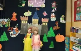 Międzynarodowy Dzień Postaci z Bajek w przedszkolu w Chybicach 11