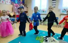 Międzynarodowy Dzień Postaci z Bajek w przedszkolu w Chybicach 23