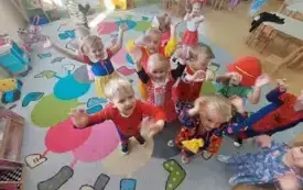 Międzynarodowy Dzień Postaci z Bajek w przedszkolu w Chybicach 41