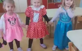 Międzynarodowy Dzień Postaci z Bajek w przedszkolu w Chybicach 49