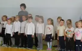 "Szkoła do Hymnu" w PSP w Godowie 2