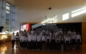 Akademia z okazji Narodowego Święta Niepodległości w Publicznej Szkole Podstawowej  im. Feliksa Szczęsnego Karnickiego w Chybicach 9