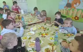 Dzień Zdrowego Śniadania w klasach I &ndash; III Publicznej Szkoły Podstawowej  w Chybicach 22
