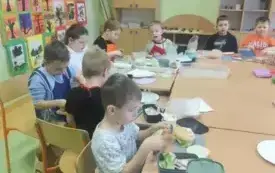 Dzień Zdrowego Śniadania w klasach I &ndash; III Publicznej Szkoły Podstawowej  w Chybicach 35