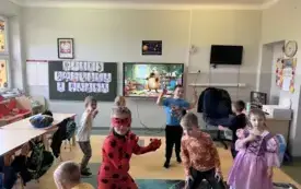 Dzień Postaci z Bajek w oddziałach przedszkolnych 18