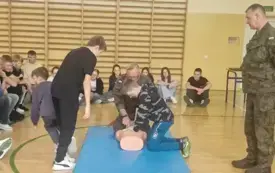 PSP Chybice- Edukacja z wojskiem 5