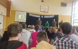 PSP Chybice- Edukacja z wojskiem 23
