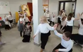 Jesienne recytacje - PSP Łomno 11