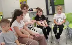 DZIEŃ ŻYCZLIWOŚCI I POZDROWIEŃ W PSP ŁOMNO 8