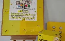 DZIEŃ ŻYCZLIWOŚCI I POZDROWIEŃ W PSP ŁOMNO 17