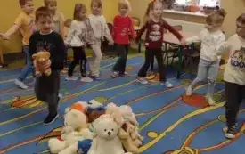 Dzień Pluszowego Misia w oddziale przedszkolnym w PSP w Godowie 4