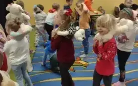 Dzień Pluszowego Misia w oddziale przedszkolnym w PSP w Godowie 7