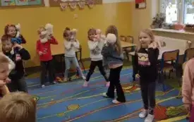 Dzień Pluszowego Misia w oddziale przedszkolnym w PSP w Godowie 12