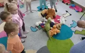 Dzień Pluszowego Misia w przedszkolu w Chybicach 2