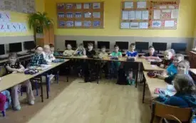 Tabliczka 25 Dąbrowa 8