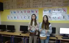 Tabliczka 25 Dąbrowa 9