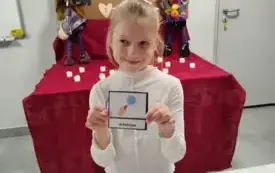 MAGICZNE ANDRZEJKI W SZKOLNEJ ŚWIETLICY - PSP Łomno 11