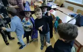 Andrzejkowe wr&oacute;żby przedszkolak&oacute;w z PSP w Chybicach 3