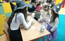 Andrzejkowe wr&oacute;żby przedszkolak&oacute;w z PSP w Chybicach 5