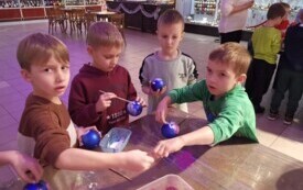 PSP Chybice- Wycieczka klas I-III do Fabryki Bombek w Nowej Dębie 24