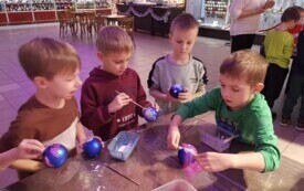 PSP Chybice- Wycieczka klas I-III do Fabryki Bombek w Nowej Dębie 25