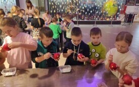 PSP Chybice- Wycieczka klas I-III do Fabryki Bombek w Nowej Dębie 69