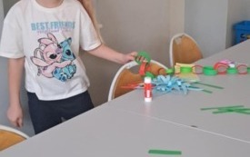 Świąteczna kreatywność na świetlicy w PSP Jadowniki 13