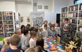 Galeria aktualności Wycieczka klas I&ndash;III do GOKSiR w Pawłowie  "Szlakiem kultury benedyktyńskiej" 75
