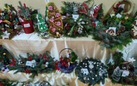 PSP Chybice- Konkurs na stroiki bożonarodzeniowe i kiermasz charytatywny 11