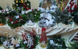 PSP Chybice- Konkurs na stroiki bożonarodzeniowe i kiermasz charytatywny 13