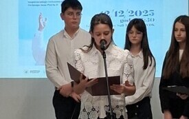Słowem o wartościach - wyr&oacute;żnienie dla uczennicy PSP w Godowie 9