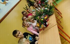 Kolędowanie w przedszkolu w Chybicach 30