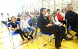 Jasełka szkolne w PSP w Godowie - piękna lekcja tradycji i wsp&oacute;lnoty 30