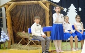 Jasełka szkolne w PSP w Godowie - piękna lekcja tradycji i wsp&oacute;lnoty 34