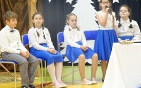 Jasełka szkolne w PSP w Godowie - piękna lekcja tradycji i wsp&oacute;lnoty 37