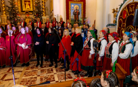 Galeria aktualności IX Og&oacute;lnopolski Festiwal Kolęd i Pastorałek &bdquo;Nocy Niepojęta&rdquo; w Kałkowie-Godowie &ndash; święto muzyki, tradycji i wsp&oacute;lnego kolędowania 12