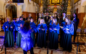 Galeria aktualności IX Og&oacute;lnopolski Festiwal Kolęd i Pastorałek &bdquo;Nocy Niepojęta&rdquo; w Kałkowie-Godowie &ndash; święto muzyki, tradycji i wsp&oacute;lnego kolędowania 34