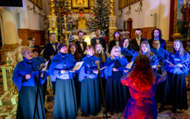 Galeria aktualności IX Og&oacute;lnopolski Festiwal Kolęd i Pastorałek &bdquo;Nocy Niepojęta&rdquo; w Kałkowie-Godowie &ndash; święto muzyki, tradycji i wsp&oacute;lnego kolędowania 36