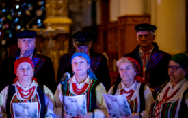 Galeria aktualności IX Og&oacute;lnopolski Festiwal Kolęd i Pastorałek &bdquo;Nocy Niepojęta&rdquo; w Kałkowie-Godowie &ndash; święto muzyki, tradycji i wsp&oacute;lnego kolędowania 39