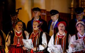 Galeria aktualności IX Og&oacute;lnopolski Festiwal Kolęd i Pastorałek &bdquo;Nocy Niepojęta&rdquo; w Kałkowie-Godowie &ndash; święto muzyki, tradycji i wsp&oacute;lnego kolędowania 41