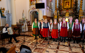 Galeria aktualności IX Og&oacute;lnopolski Festiwal Kolęd i Pastorałek &bdquo;Nocy Niepojęta&rdquo; w Kałkowie-Godowie &ndash; święto muzyki, tradycji i wsp&oacute;lnego kolędowania 106