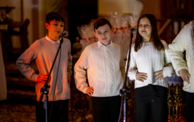 Galeria aktualności IX Og&oacute;lnopolski Festiwal Kolęd i Pastorałek &bdquo;Nocy Niepojęta&rdquo; w Kałkowie-Godowie &ndash; święto muzyki, tradycji i wsp&oacute;lnego kolędowania 113