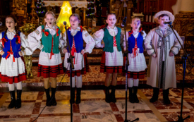 Galeria aktualności IX Og&oacute;lnopolski Festiwal Kolęd i Pastorałek &bdquo;Nocy Niepojęta&rdquo; w Kałkowie-Godowie &ndash; święto muzyki, tradycji i wsp&oacute;lnego kolędowania 134