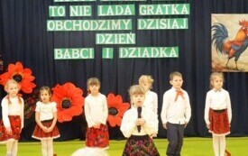 Tradycje ludowe z okazji Dnia Babci i Dziadka 44