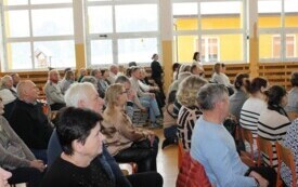 Dzień Babci i Dziadka w Publicznej Szkole Podstawowej w Chybicach 34