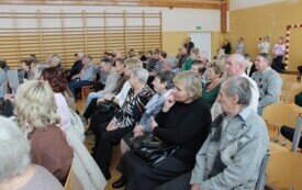 Dzień Babci i Dziadka w Publicznej Szkole Podstawowej w Chybicach 58