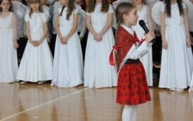 Dzień Babci i Dziadka w Publicznej Szkole Podstawowej w Chybicach 99