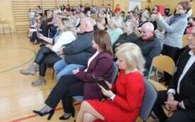 Dzień Babci i Dziadka w Publicznej Szkole Podstawowej w Chybicach 102